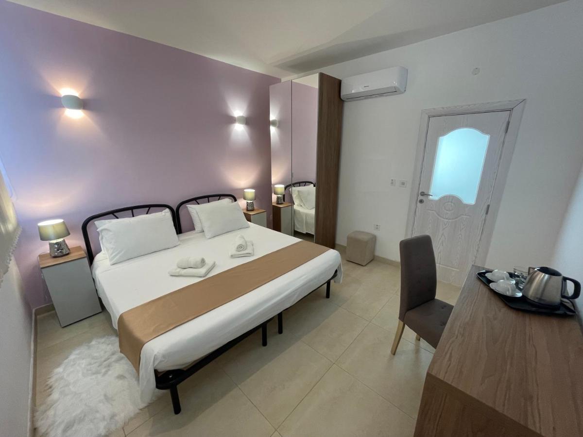 Alina Boutique Living Bed & Breakfast Victoria Eksteriør bilde